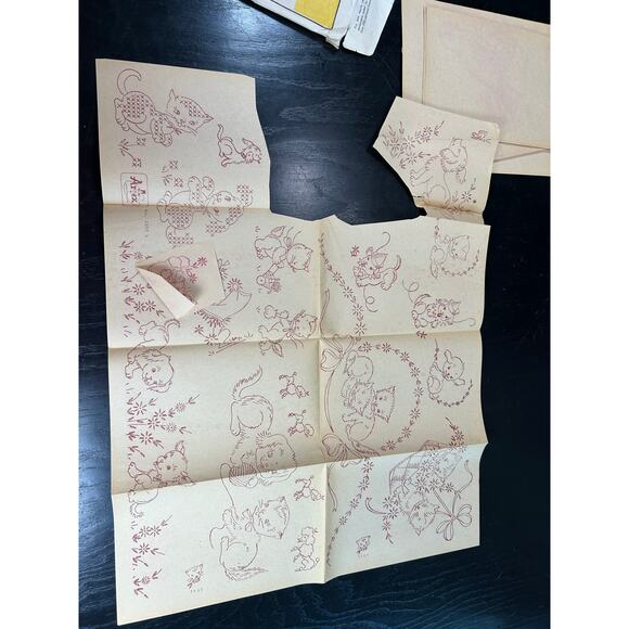 Artex- Vtg Decorators Pack Iron On Decorating Designs Transfers- No 2400- Used - Picture 4 of 6